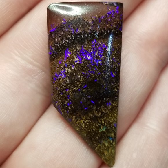 Australian Koroit Opal * 35.53 x 16.10 x 4.17mm * Purple boulder opal * LKO242TB - Picture 11 of 15